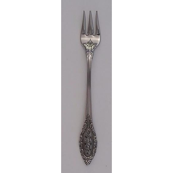 Oneida Grand Majesty Seafood Fork | Extra 30% Off Code FF30 | Finest Flatware